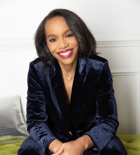 Dr Kelly Elmore